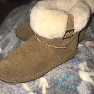Bearpaw boots